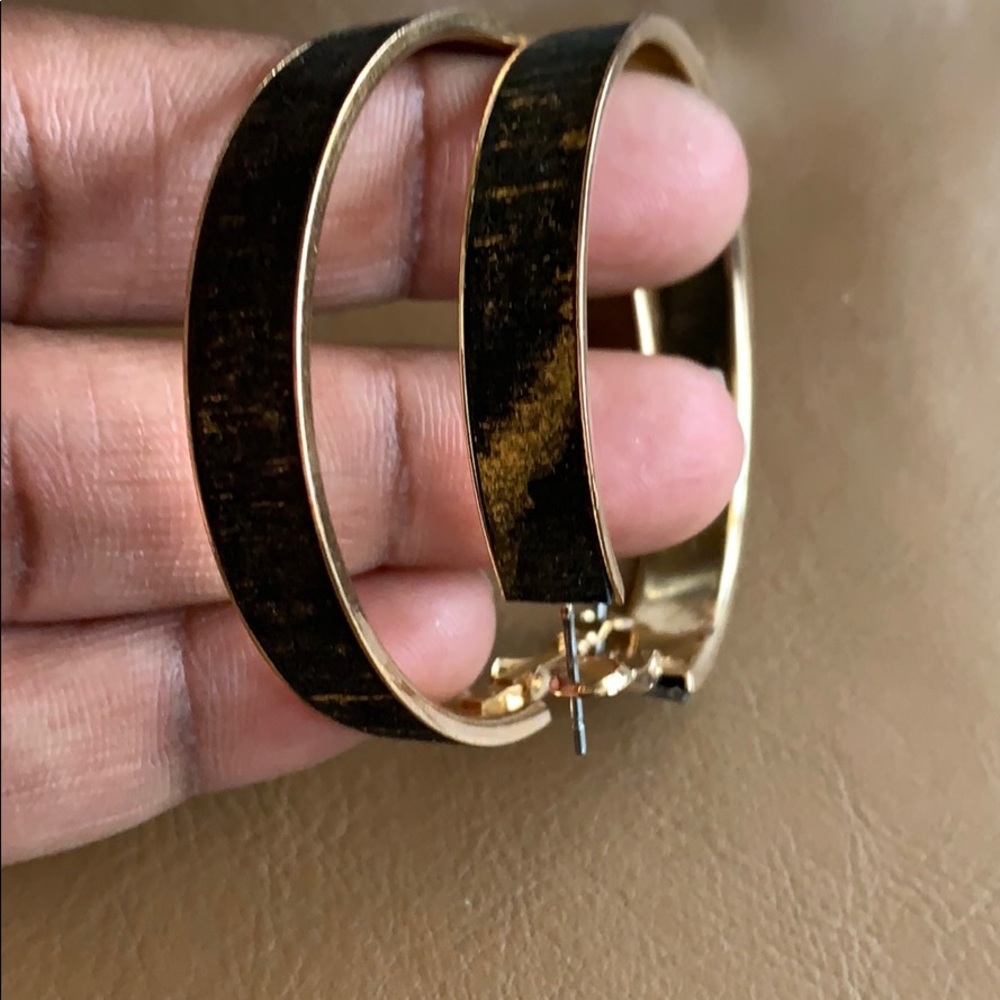 Hoops